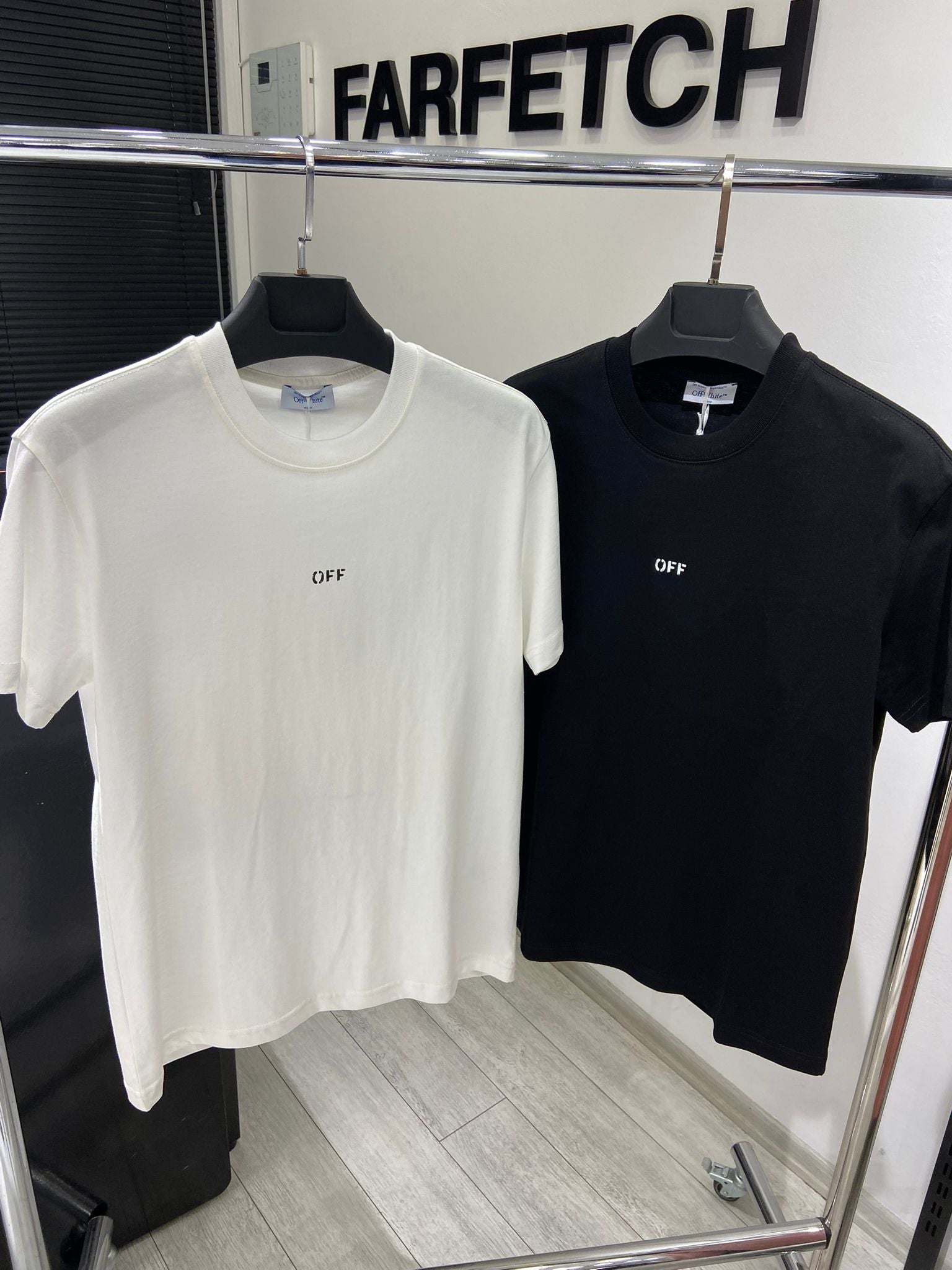 Off White