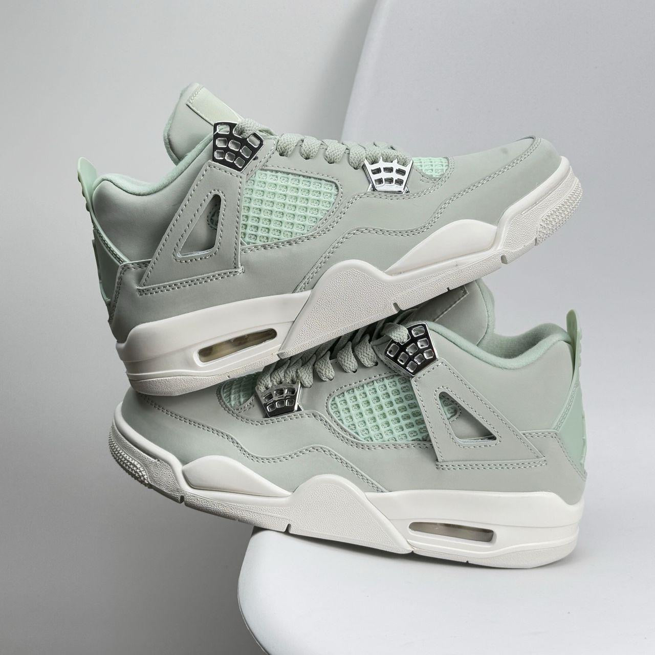 Air Jordan 4 "Retro Green"