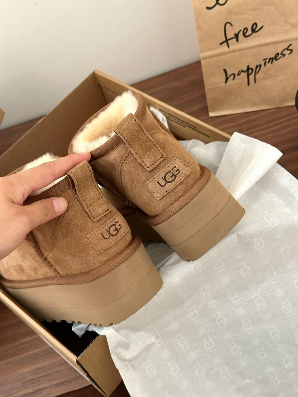 Ugg ultra mini platform