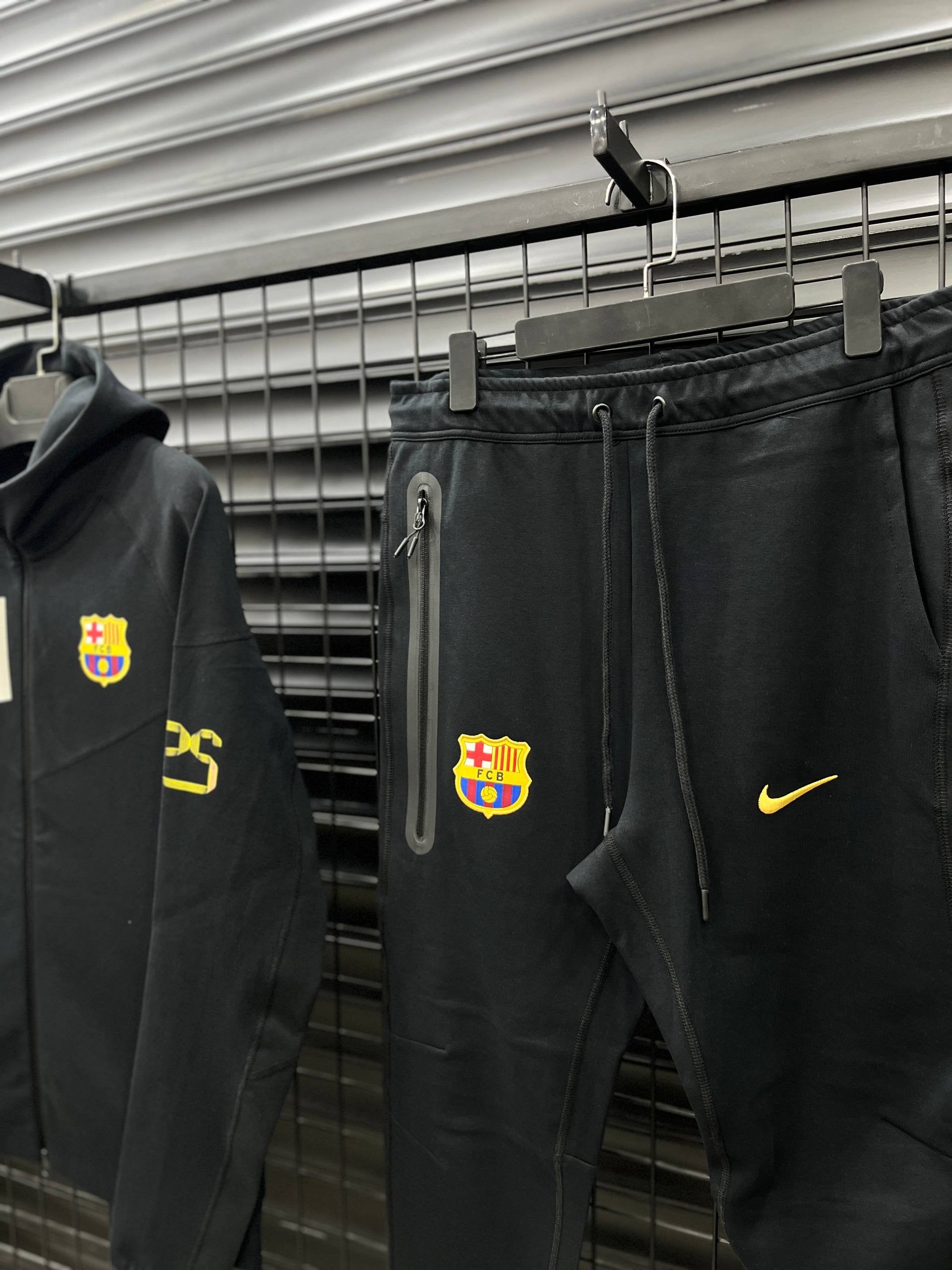 Nike Tech Fleece Barcelona