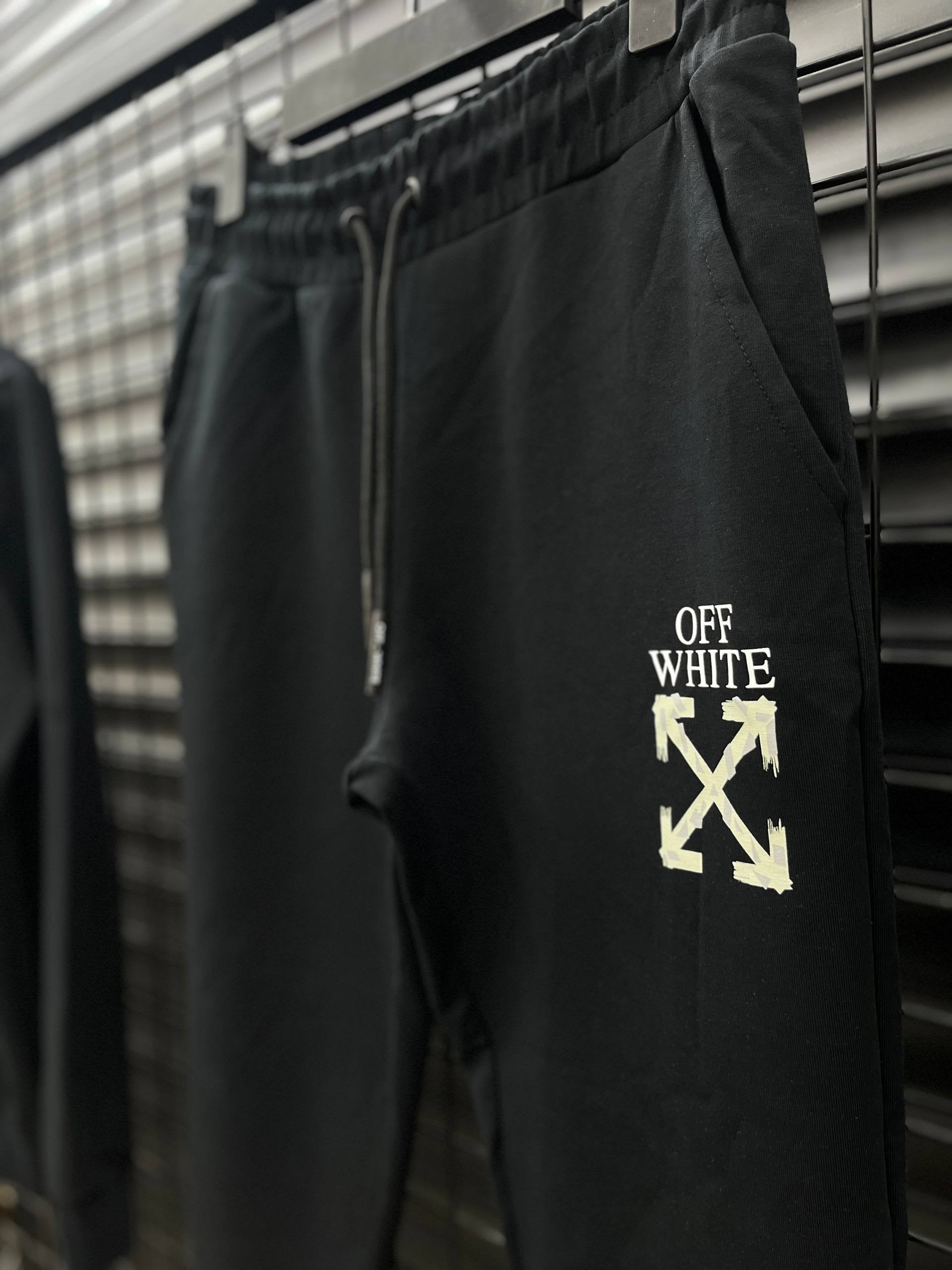 Off White