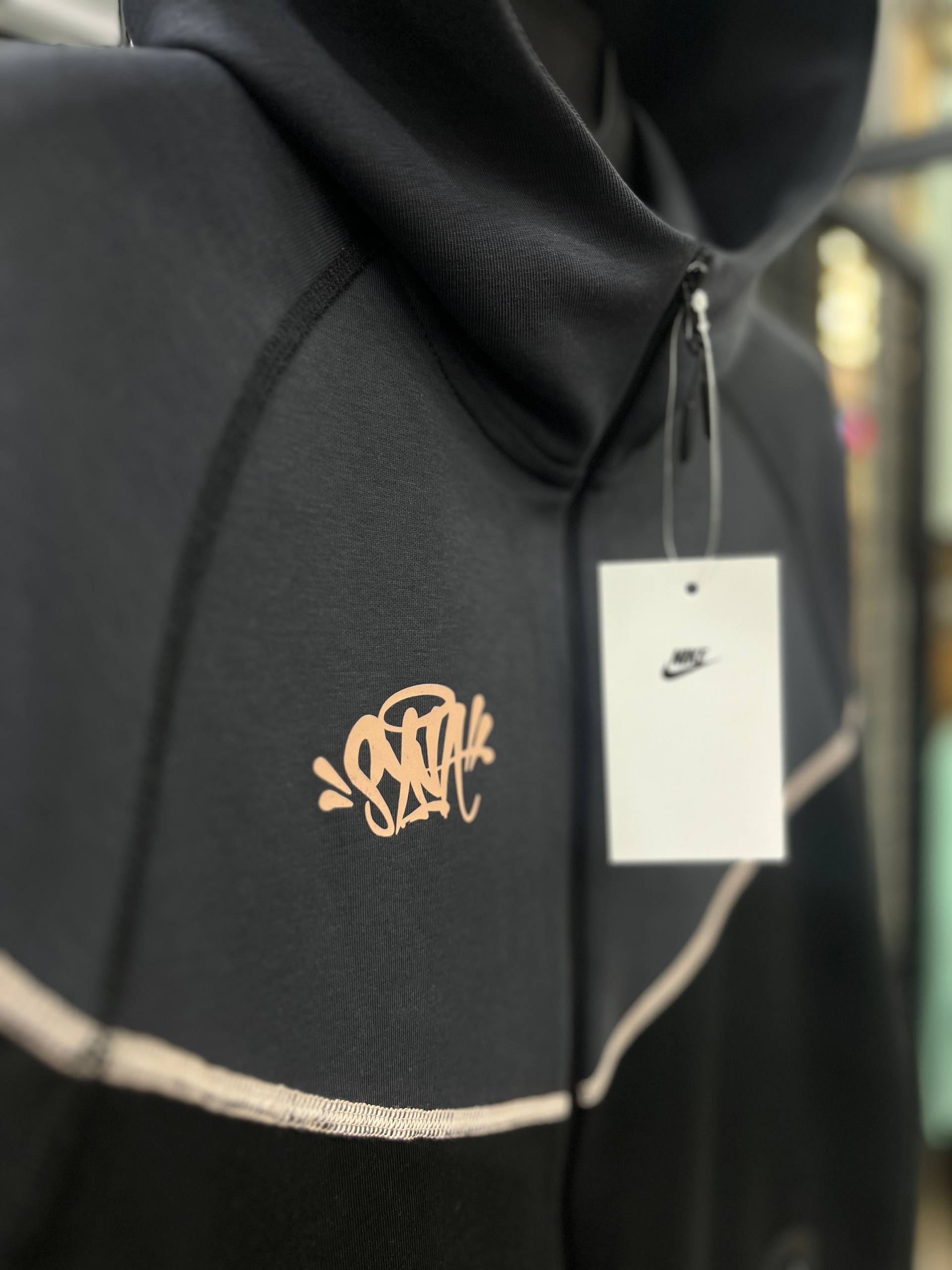 Nike Tech Fleece
